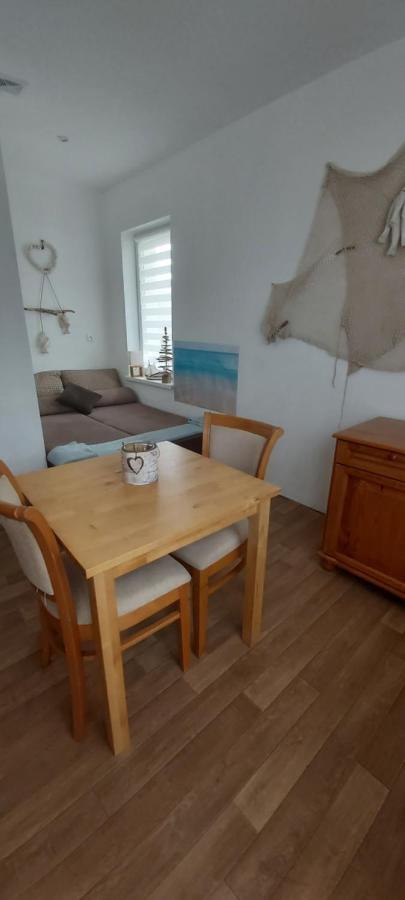 Willa Wieniotowo Apartamenty Przy Lesie I Plazy Ap Am Wald Und Strand Ustronie Morskie Exterior photo